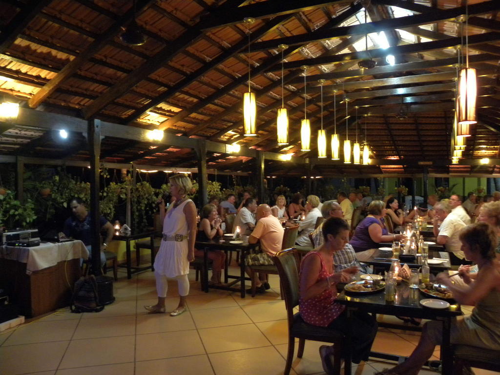 Colonia Santa Maria Hotel Baga Buitenkant foto
