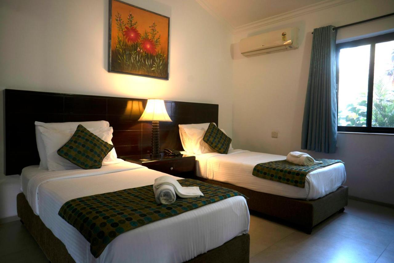 Colonia Santa Maria Hotel Baga Buitenkant foto