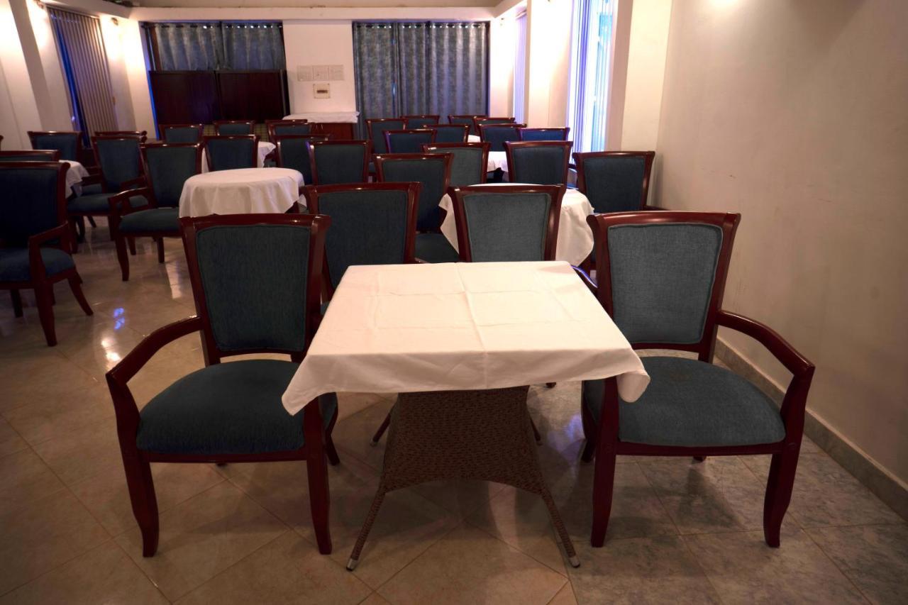 Colonia Santa Maria Hotel Baga Buitenkant foto